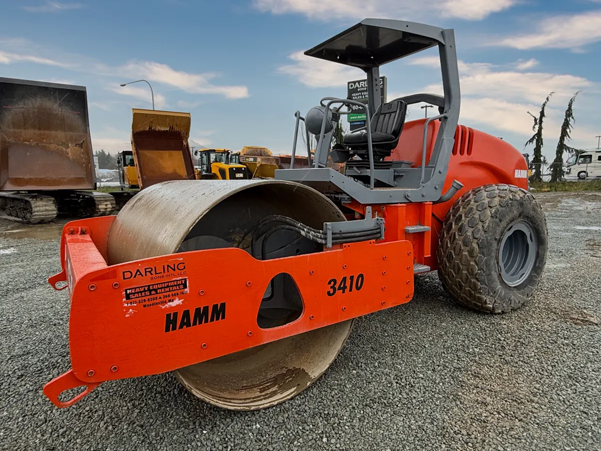 HAMM compactor on a Darling Sons equipment listing