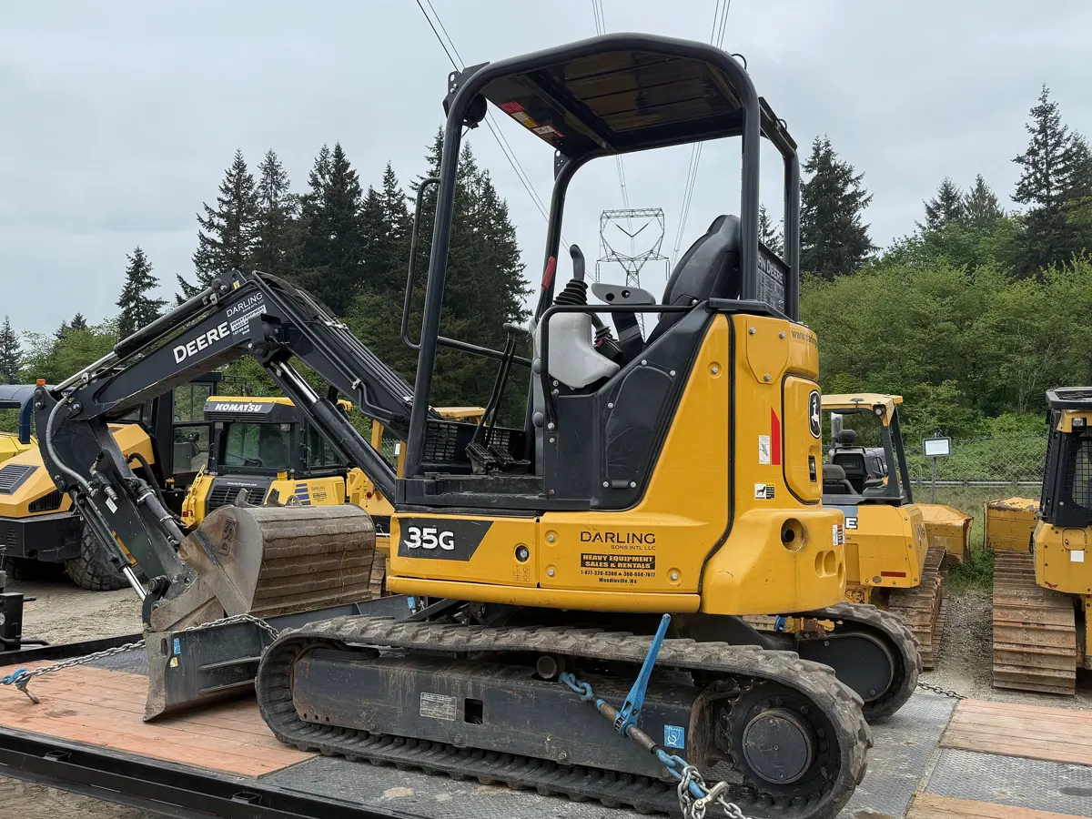 Deere hydraulic excavator on a Darling Sons equipment listing