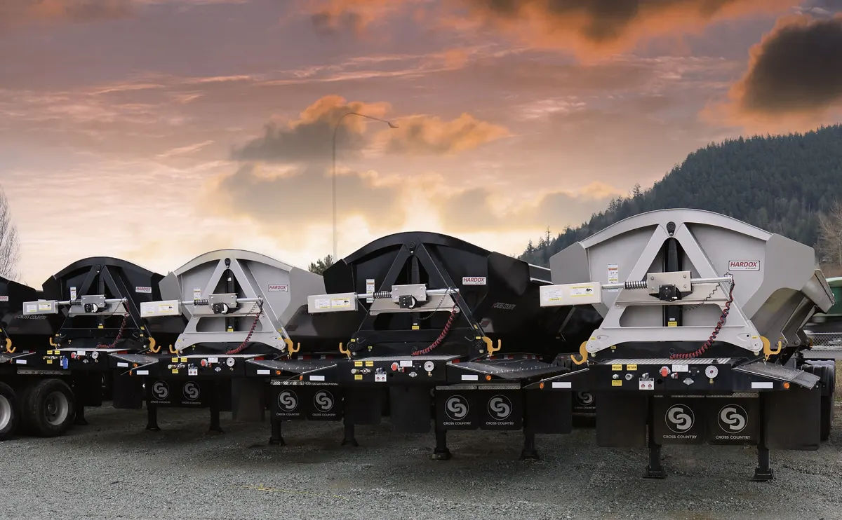 Cross Country 494SDX side-dump trailer